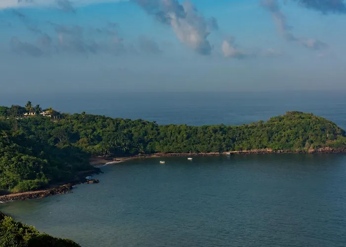 Agnus UnawatunaVilla